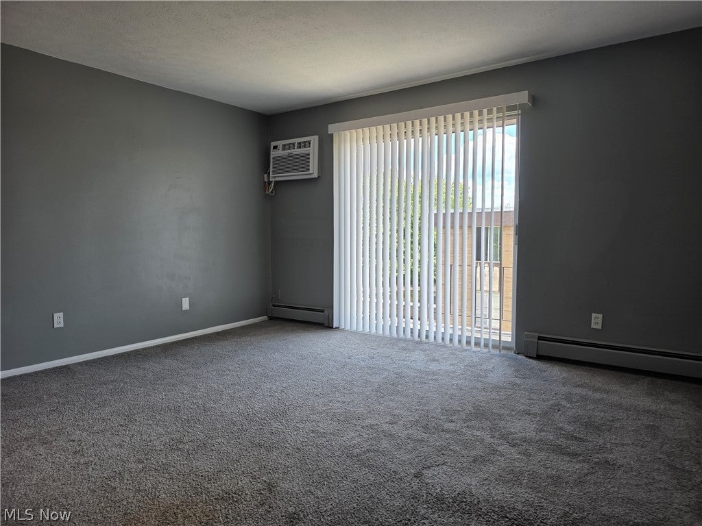 Photo of 16101 E Maple Park Drive #12B, Maple Heights, OH 44137 (MLS # 5223425)
