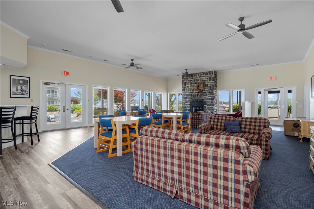 Clinton Reef Club - Residential