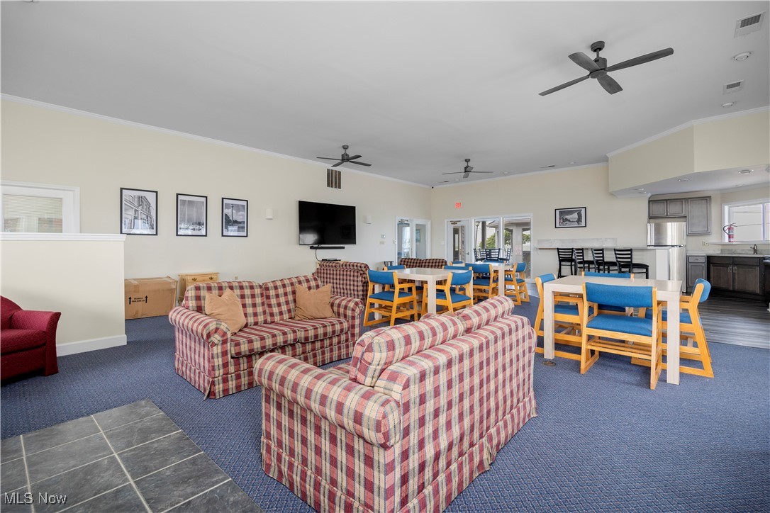 Clinton Reef Club - Residential