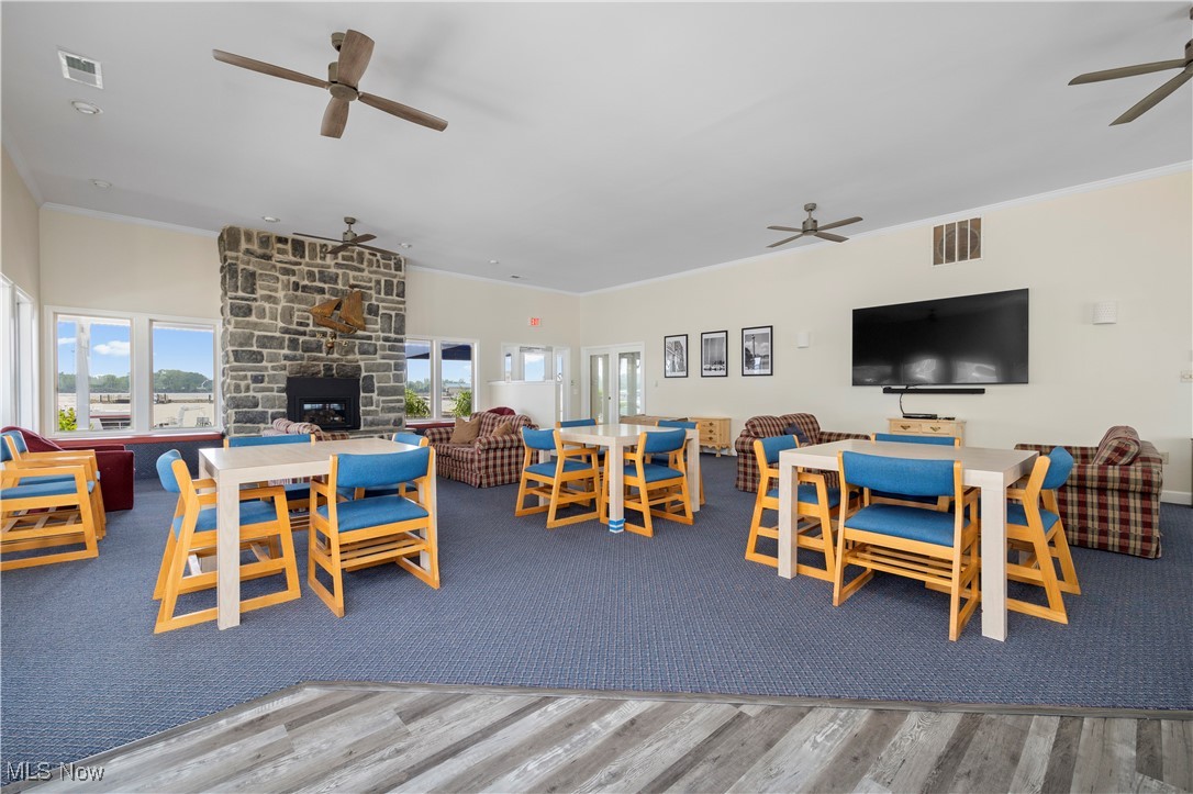 Clinton Reef Club - Residential