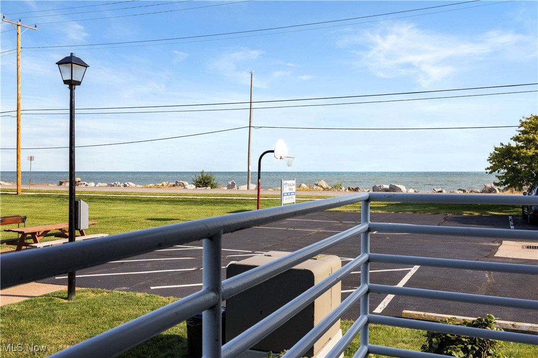 Clinton Reef Club - Residential