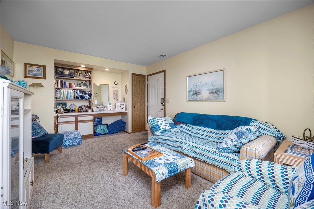 Clinton Reef Club - Residential