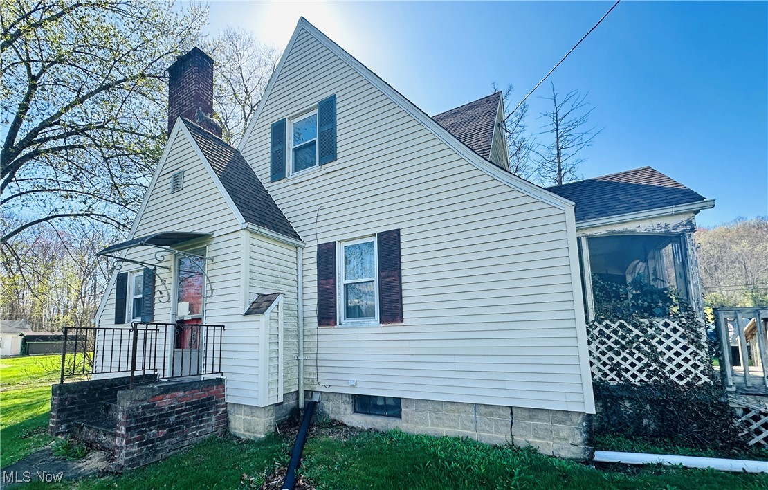 7711 Ceramic Road, Roseville, Ohio image 4