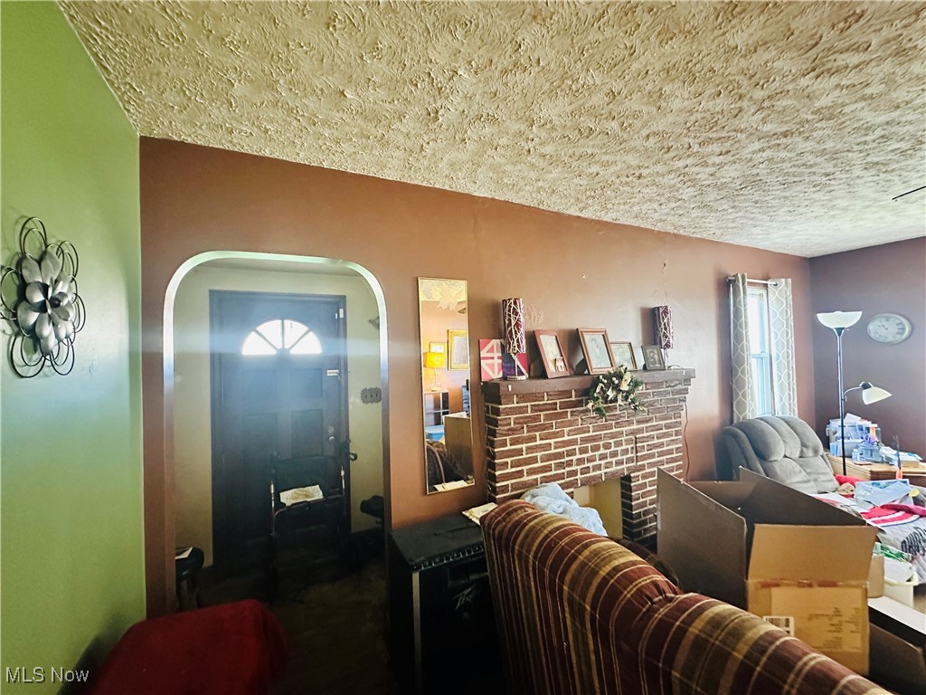 7711 Ceramic Road, Roseville, Ohio image 6