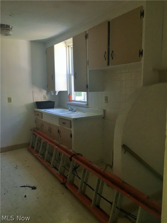 North Moreland - Residential Income