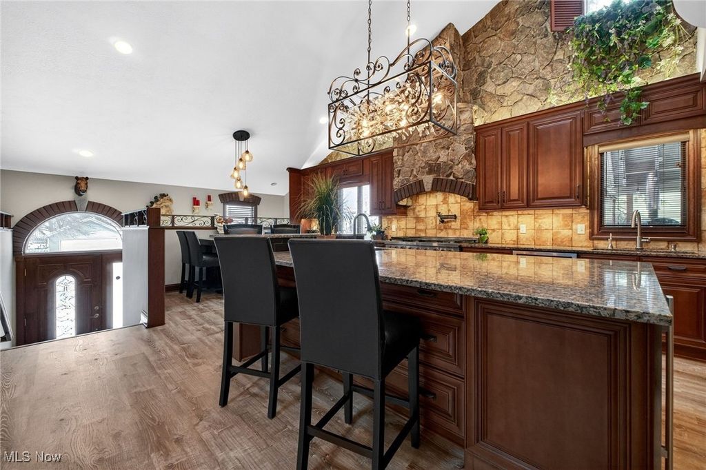 Photo of 13817 Lakewood Heights Boulevard, Lakewood, OH 44107 (MLS # 5182784)