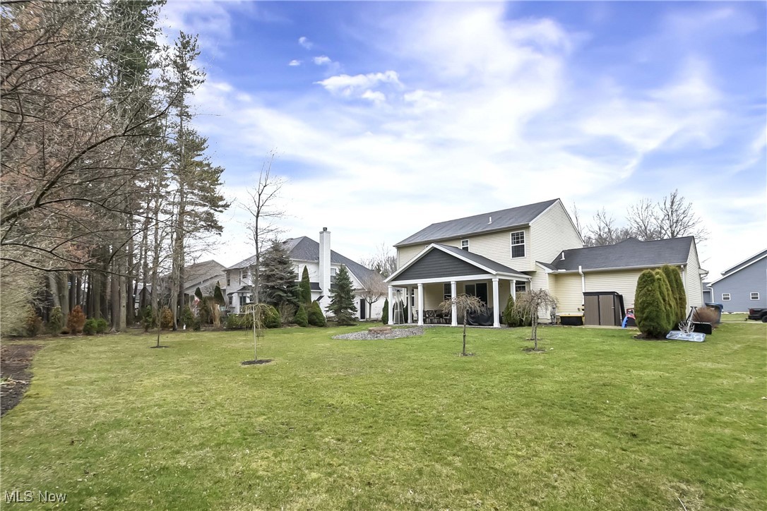 1047 Arrowhead Drive, Vermilion, Ohio image 4