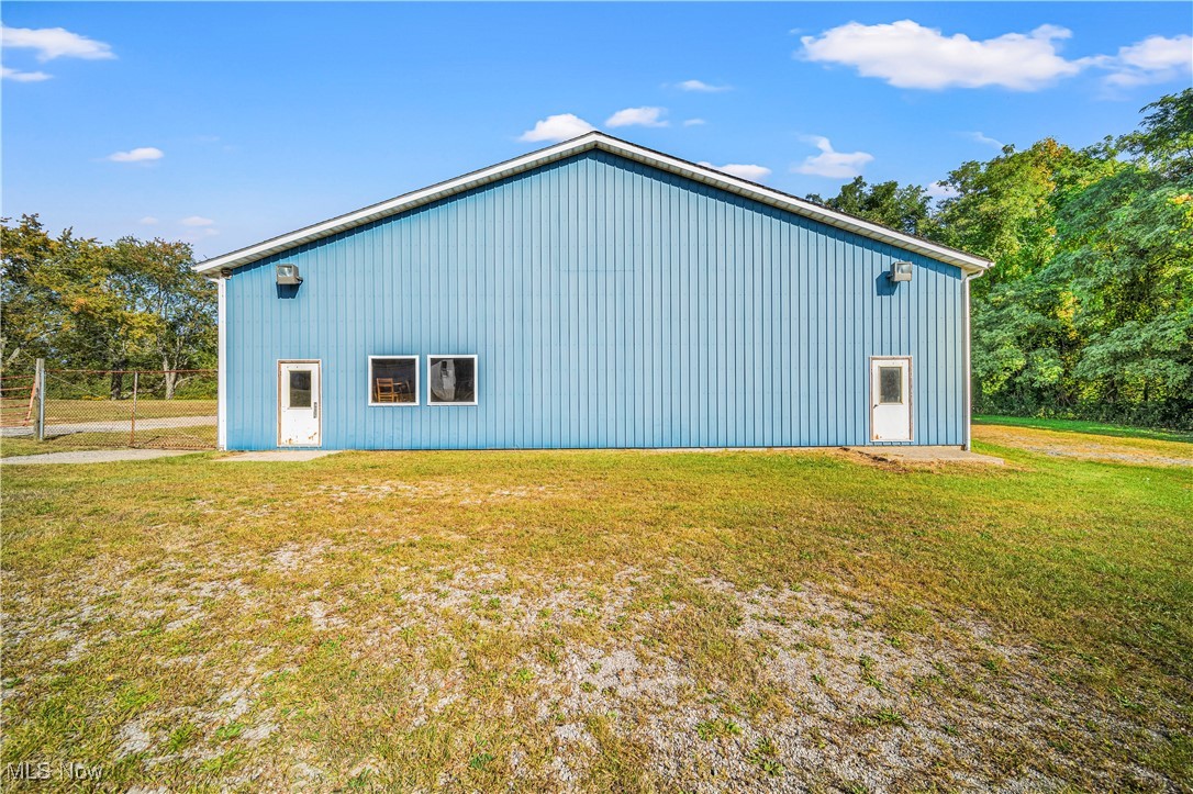 Connecticut Western Reserve - Commercial Sale