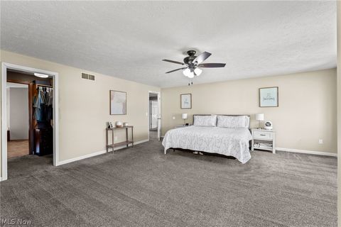 Tiny photo for 5242 Aster Avenue NE, Canton, OH 44705 (MLS # 5202028)