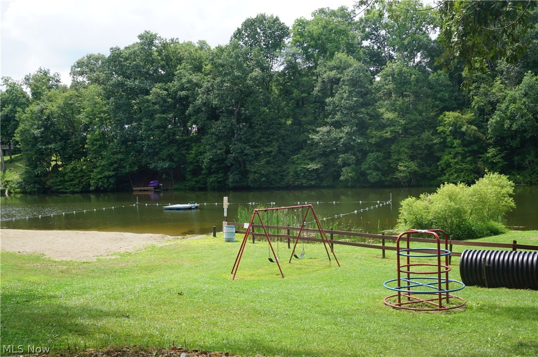 Vo Ash Lake - Residential