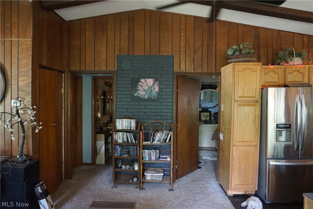 Vo Ash Lake - Residential