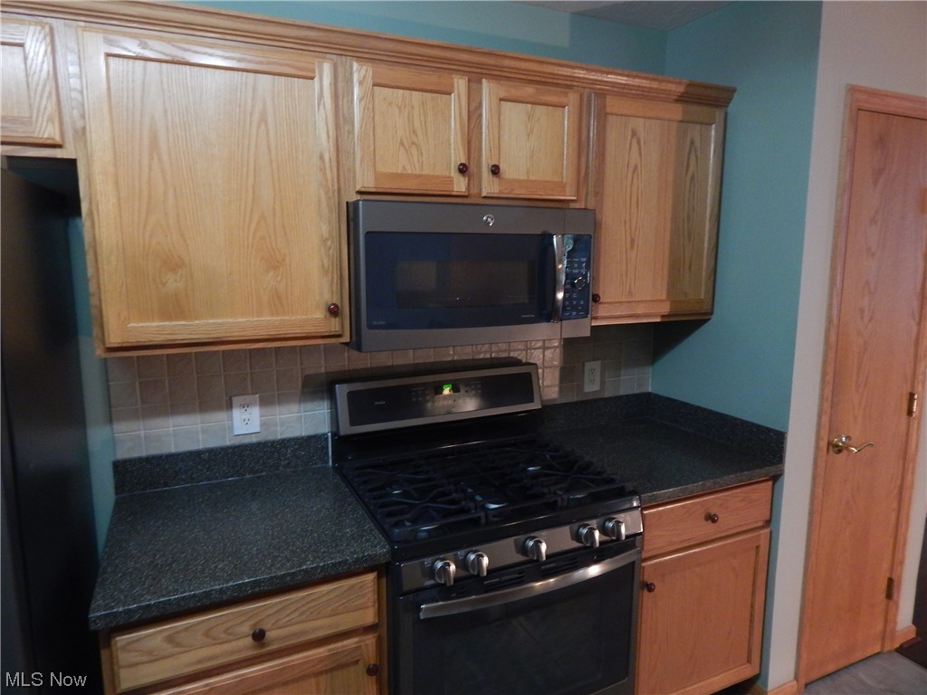 Ridgewood Condo Homes Ph 01aa - Residential