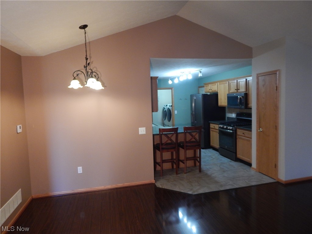 Ridgewood Condo Homes Ph 01aa - Residential