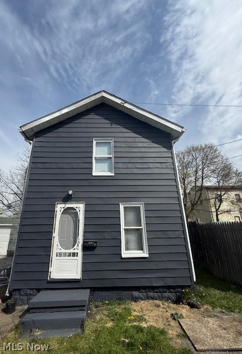 Homes For Sale - 117 2nd Street<br/> Trumbull County, Girard, OH 44437