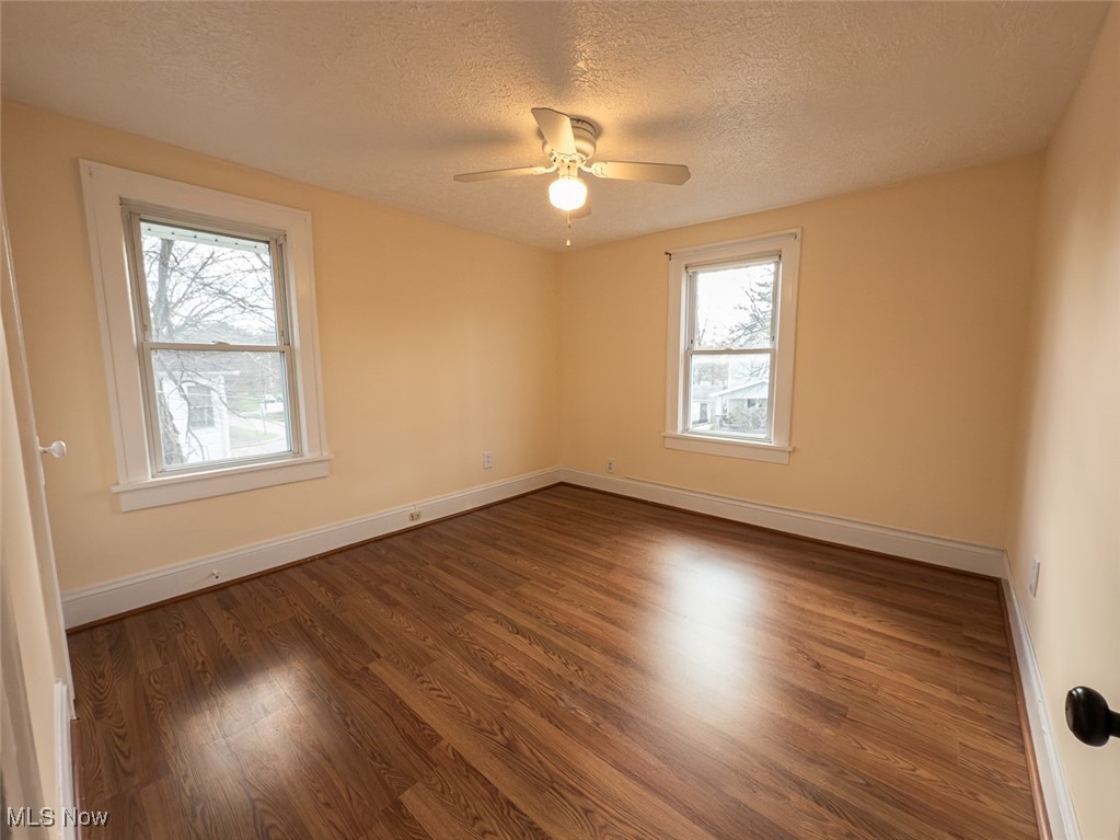 1387 Hillcrest Street, Akron, Ohio image 10