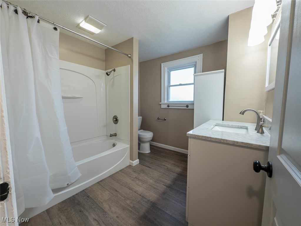 1387 Hillcrest Street, Akron, Ohio image 11
