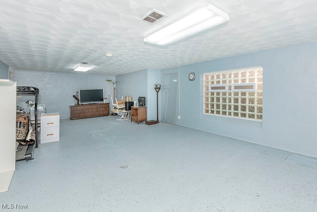 Bernard F Bernets Sub - Residential