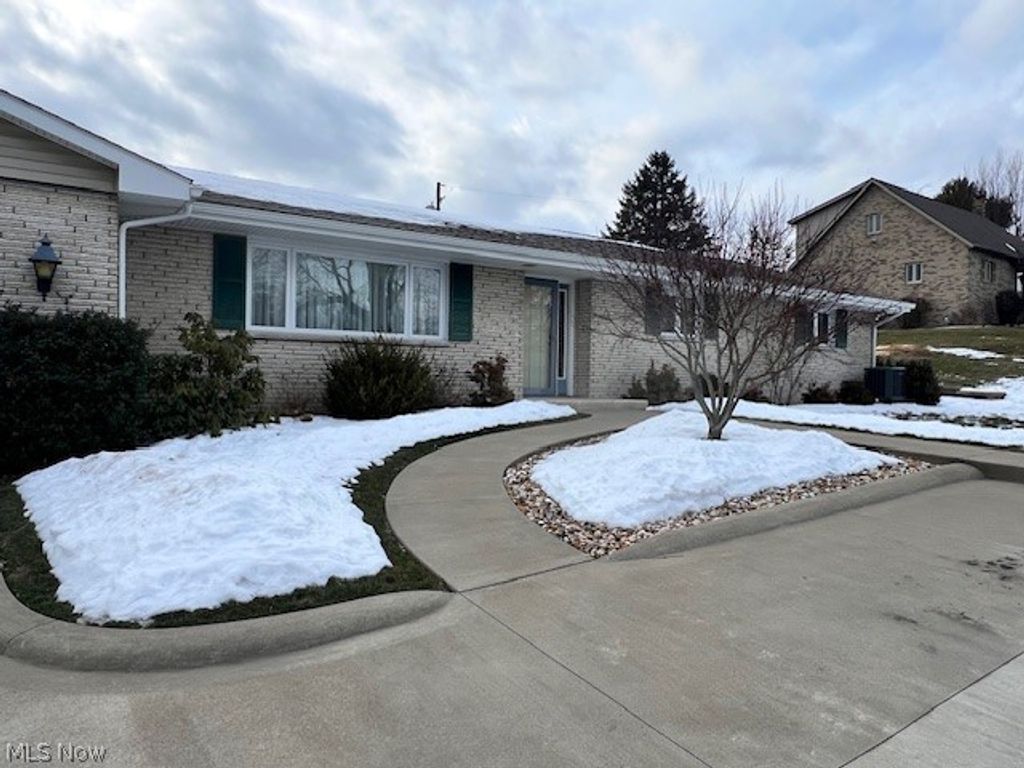 Photo of 67582 Clark Road, St Clairsville, OH 43950 (MLS # 5185967)