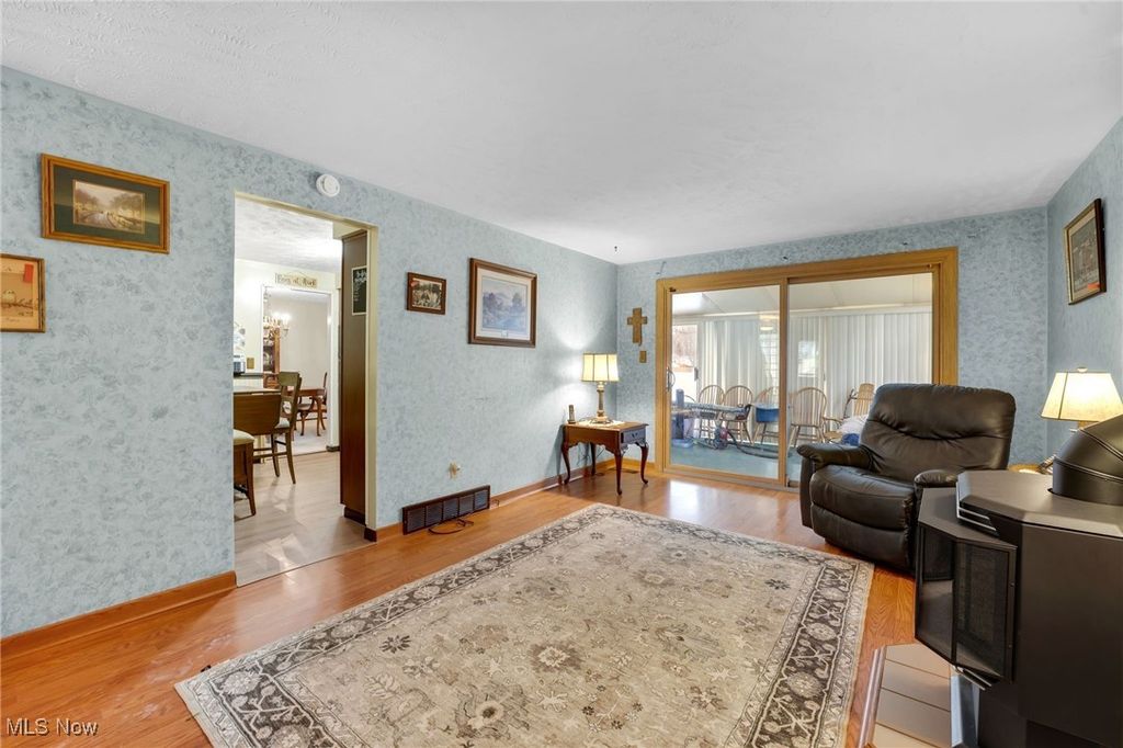 Photo of 797 Bacon Road, Painesville Township, OH 44077 (MLS # 5177107)