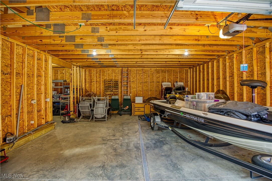 Lake Milton, Ohio 44429, United States, 3 Bedrooms Bedrooms, ,2 BathroomsBathrooms,Residential,Active,163238