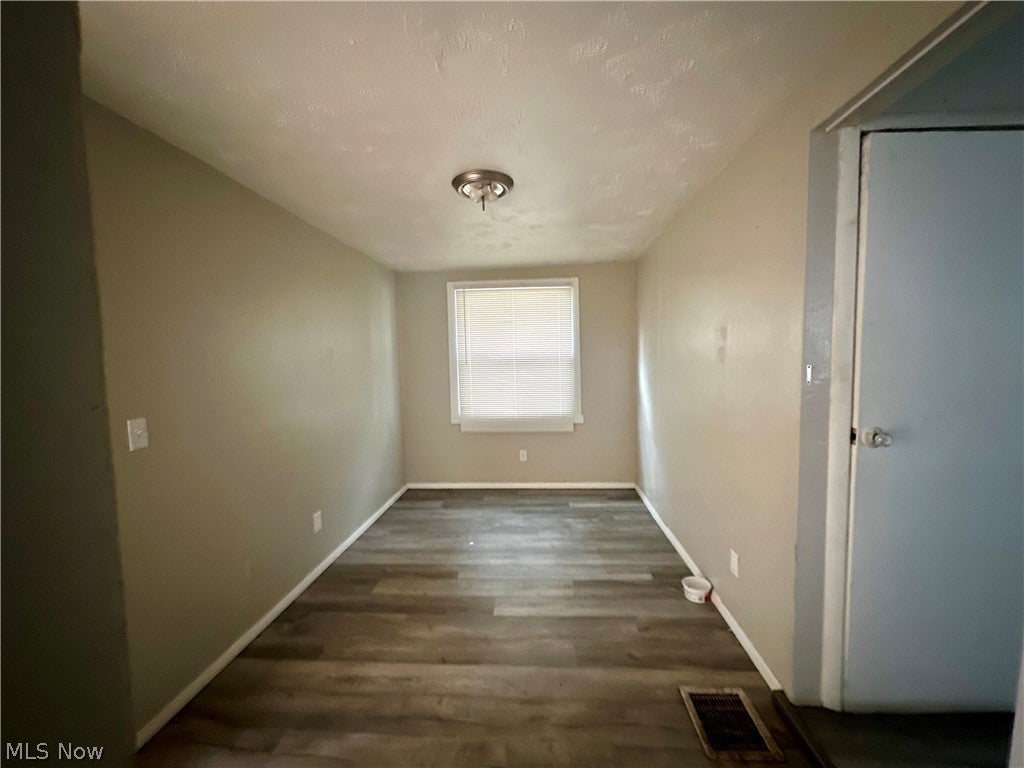 3349 W 63rd