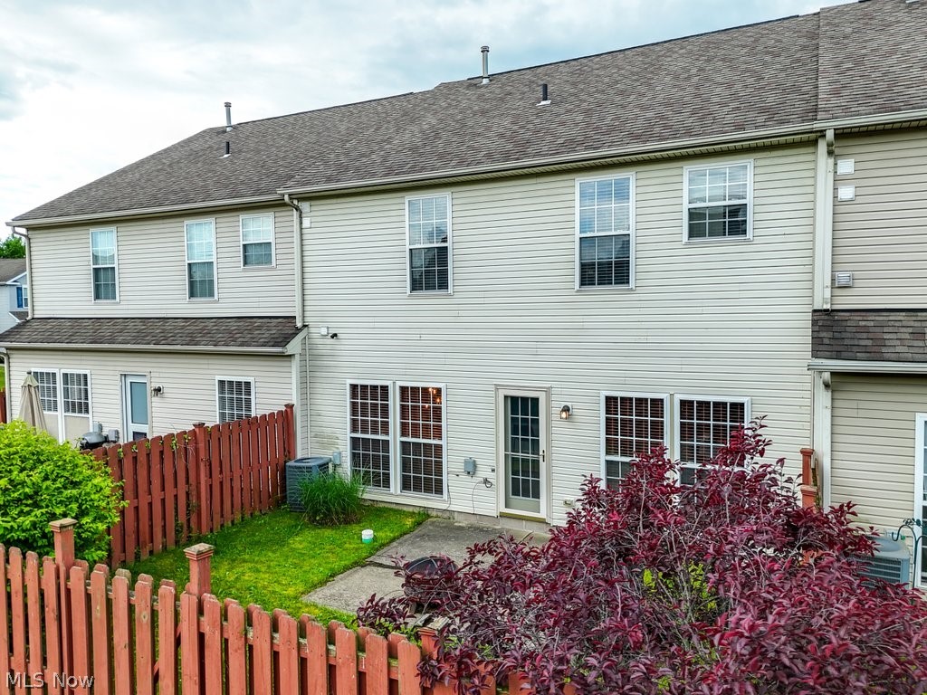 Tradewinds Villas Condo - Residential