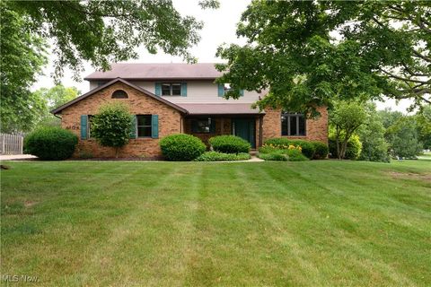 6104 Shipslanding Avenue NW Canton OH 44718