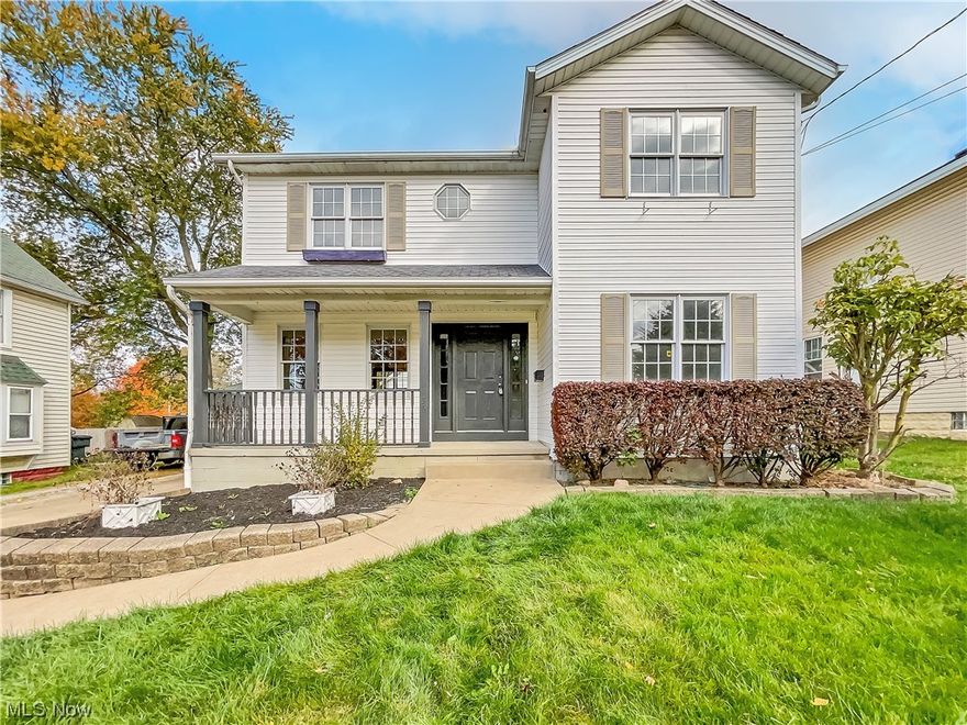 This charming home has it all! With a fresh interior paint job, natural color palette, and fenced in backyard, you will love the feeling of comfort and security that this property provides. The other rooms offer flexible living space, while the primary bathroom has great under sink storage. With all of these features, this home is sure to please. Come and see it today and make it yours!