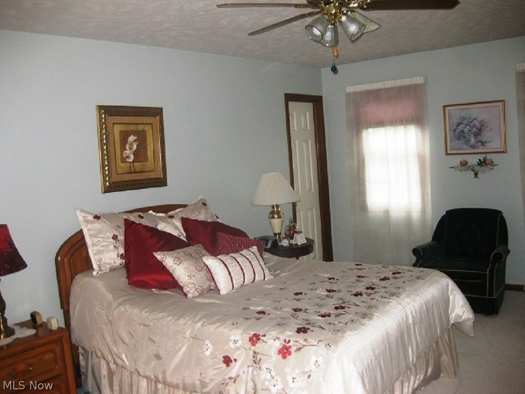 Pine Lakes Village - Residential