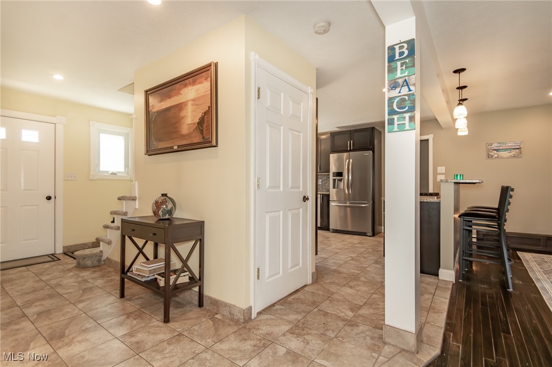 10015 Crestridge Drive, Chardon, Ohio image 27
