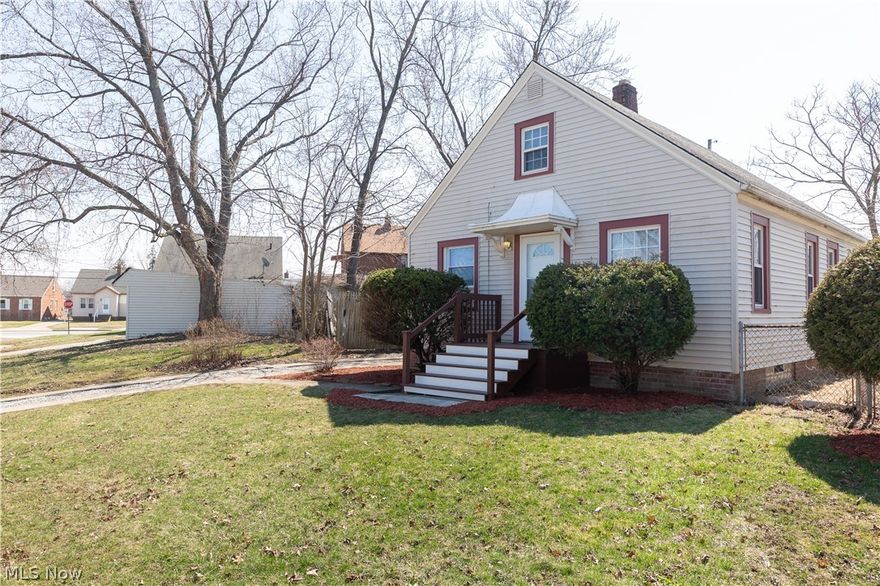 WOW! Beautifully remodeled 3-bedroom cape cod home with a finished basement. Recently upgraded kitchen features high-end stainless steel appliances, shaker-style white cabinets, and granite countertops with white subway tile backsplash. Updated flooring throughout the entire home with freshly painted walls and trim. Beautiful bright bathroom with an updated bathtub, classic subway tile and updated white vanity. Updated hot water tank and ductwork. Move right into this home with nothing to worry about!