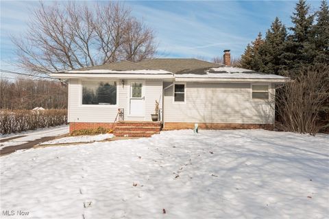 7702 W Pleasant Valley Road Parma OH 44130