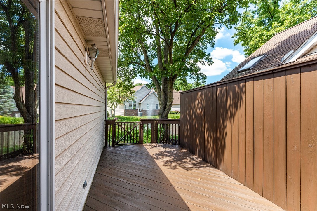 Bradley Woods Estates Twnhse Condo - Residential