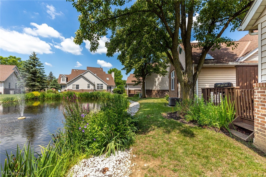 Bradley Woods Estates Twnhse Condo - Residential