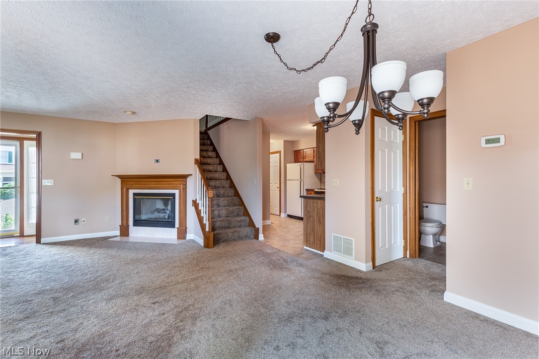 Bradley Woods Estates Twnhse Condo - Residential