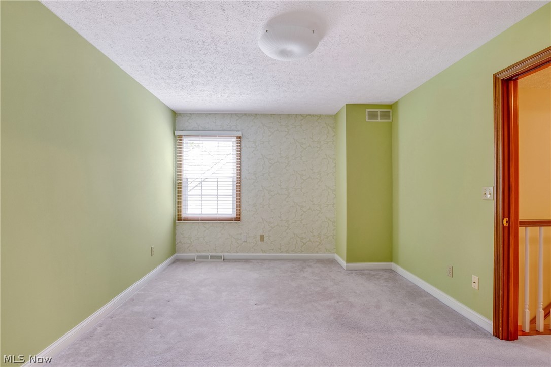 Bradley Woods Estates Twnhse Condo - Residential