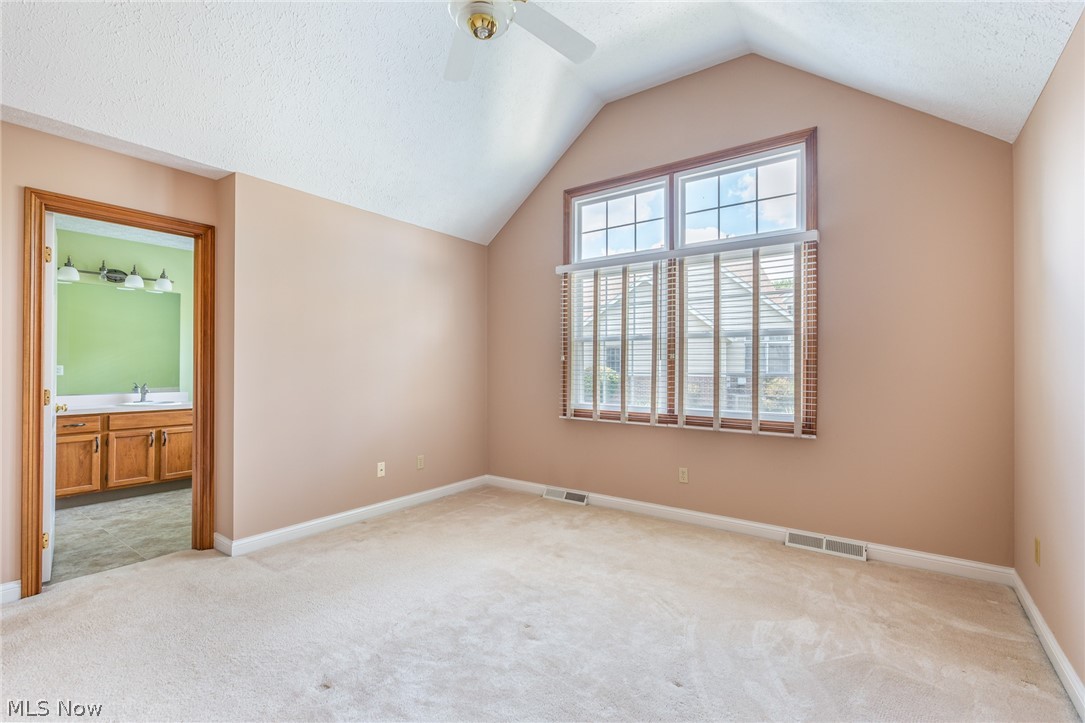 Bradley Woods Estates Twnhse Condo - Residential