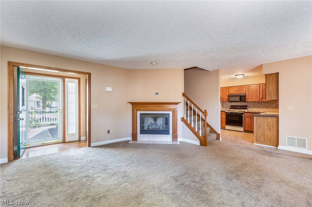 Bradley Woods Estates Twnhse Condo - Residential