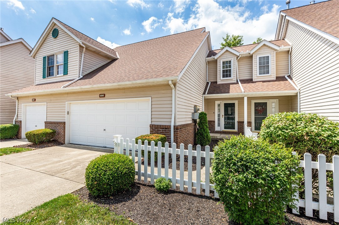 Bradley Woods Estates Twnhse Condo - Residential