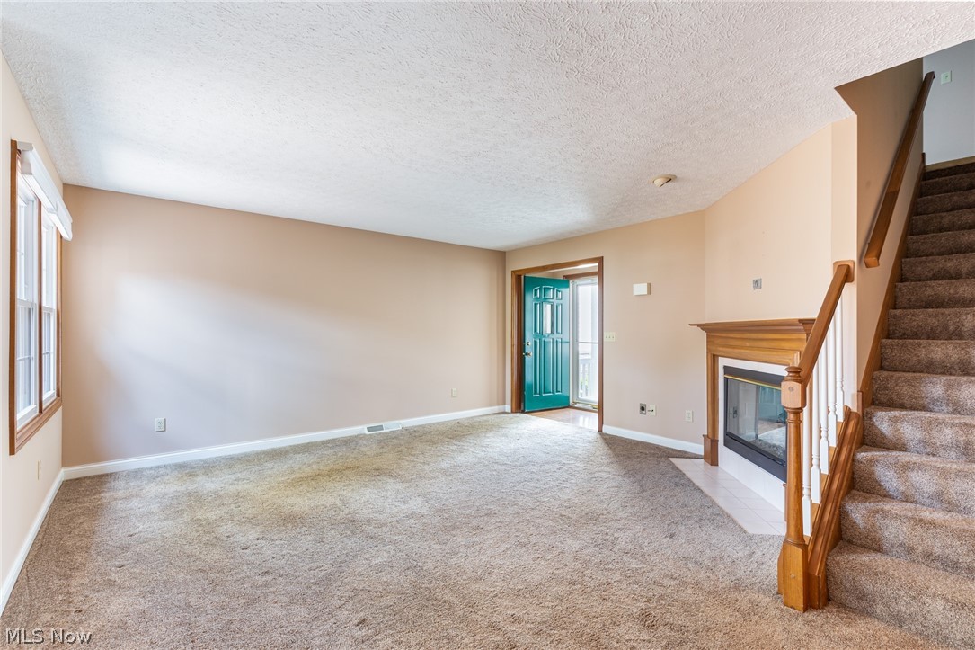 Bradley Woods Estates Twnhse Condo - Residential