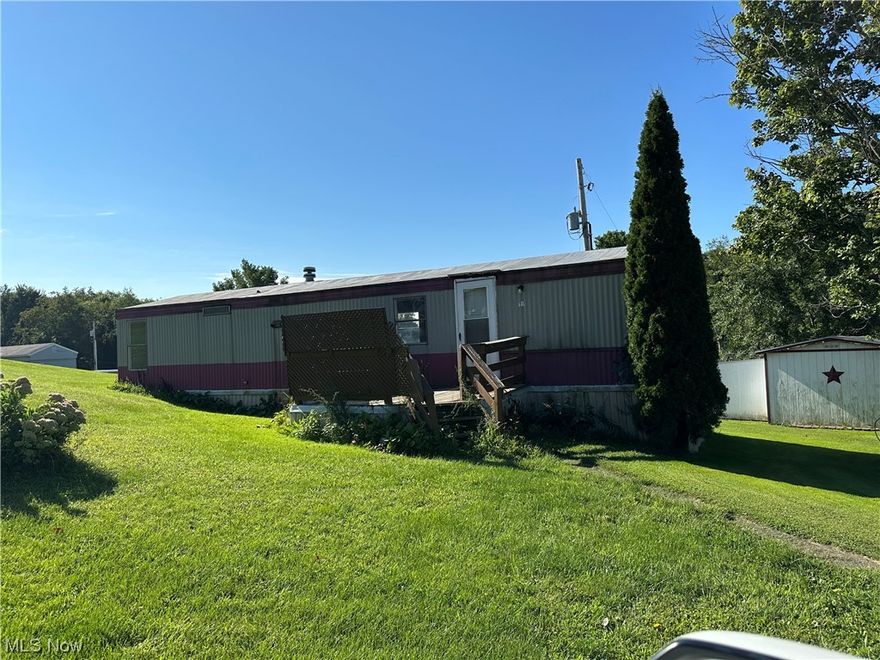 Newly remodeled 1987 Park Estate Trailer in beautiful MilMar Trailer Park ready for you to move in! Lot rent is $250/month which includes trash pickup. Everyone over 18 living in the park must pass Park credit and background check. The fee is $40/each. New owner must sign a 5 year lot lease with $250 security deposit.