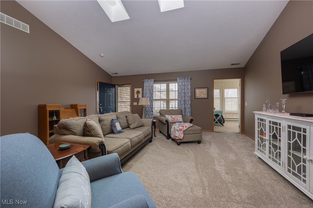 8657 Dublin Ridge Circle, Massillon, Ohio image 10