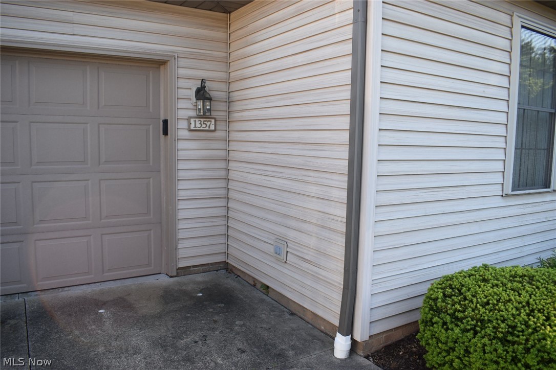 Villas at Springtree East - Residential