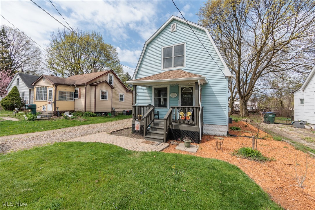 2436 Talbot Street, Cuyahoga Falls, Ohio image 2