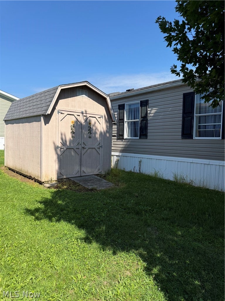 4865 Snowdriff Lane