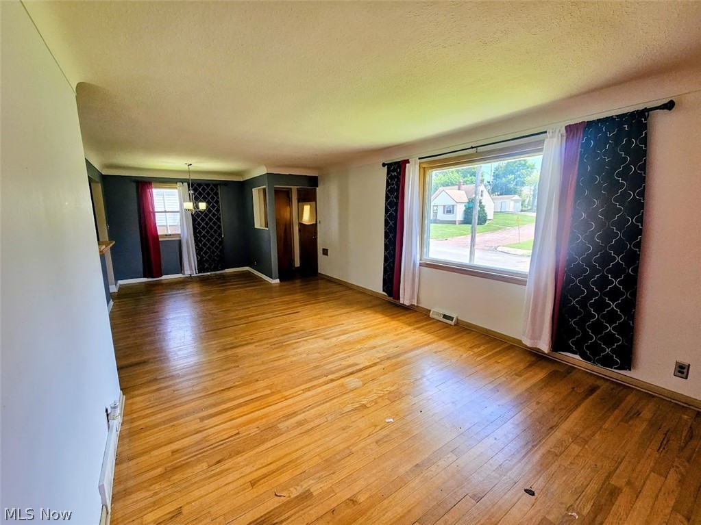 Turney Hlnds - Residential