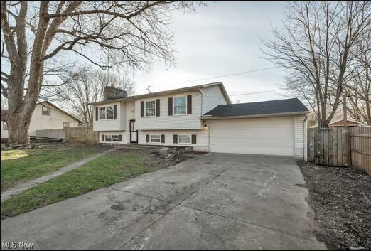 1548 Rosena Avenue, Madison, Ohio image 3