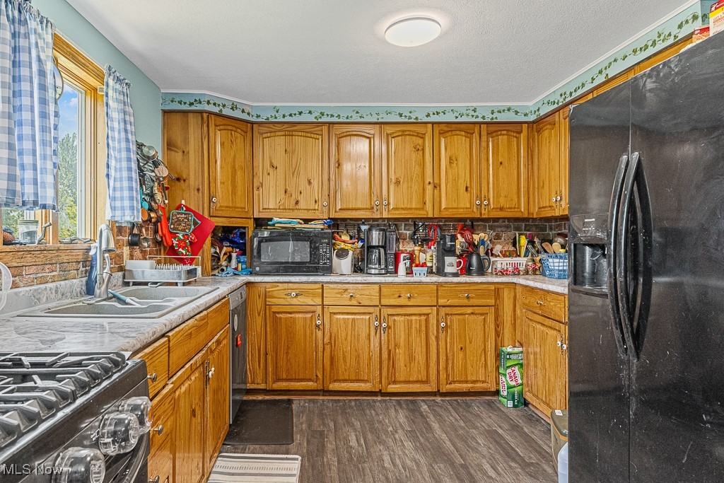 5869 Beechwood Avenue, Alliance, Ohio image 13