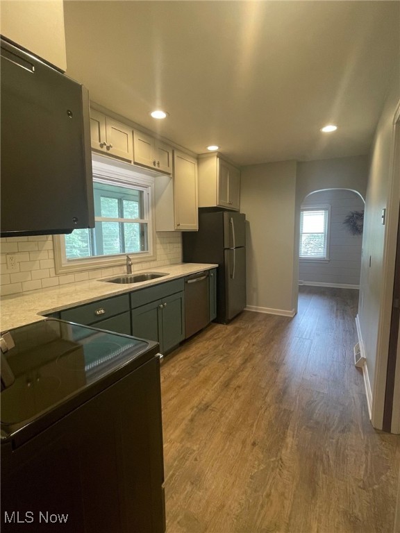 Pleasant View Glass Plant Add - Residential