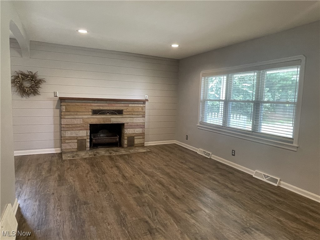 Pleasant View Glass Plant Add - Residential